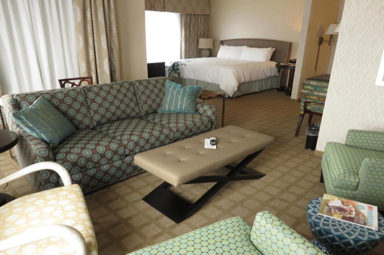 วินเกท บาย วินด์แฮม เอลกินส์ Hotel ภายนอก รูปภาพ