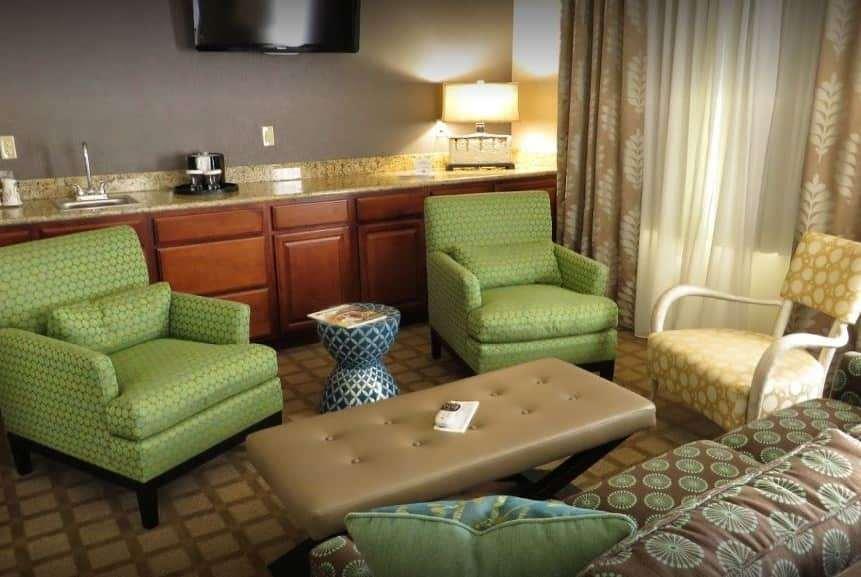 วินเกท บาย วินด์แฮม เอลกินส์ Hotel ภายนอก รูปภาพ