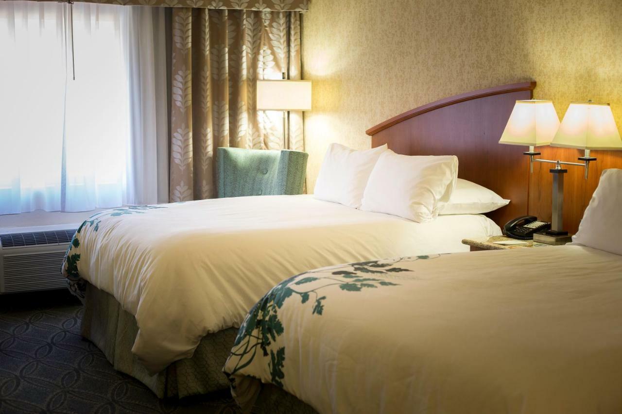วินเกท บาย วินด์แฮม เอลกินส์ Hotel ภายนอก รูปภาพ